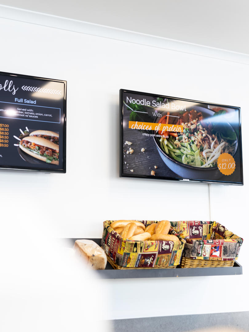 Kimmies' Cafe digital signage