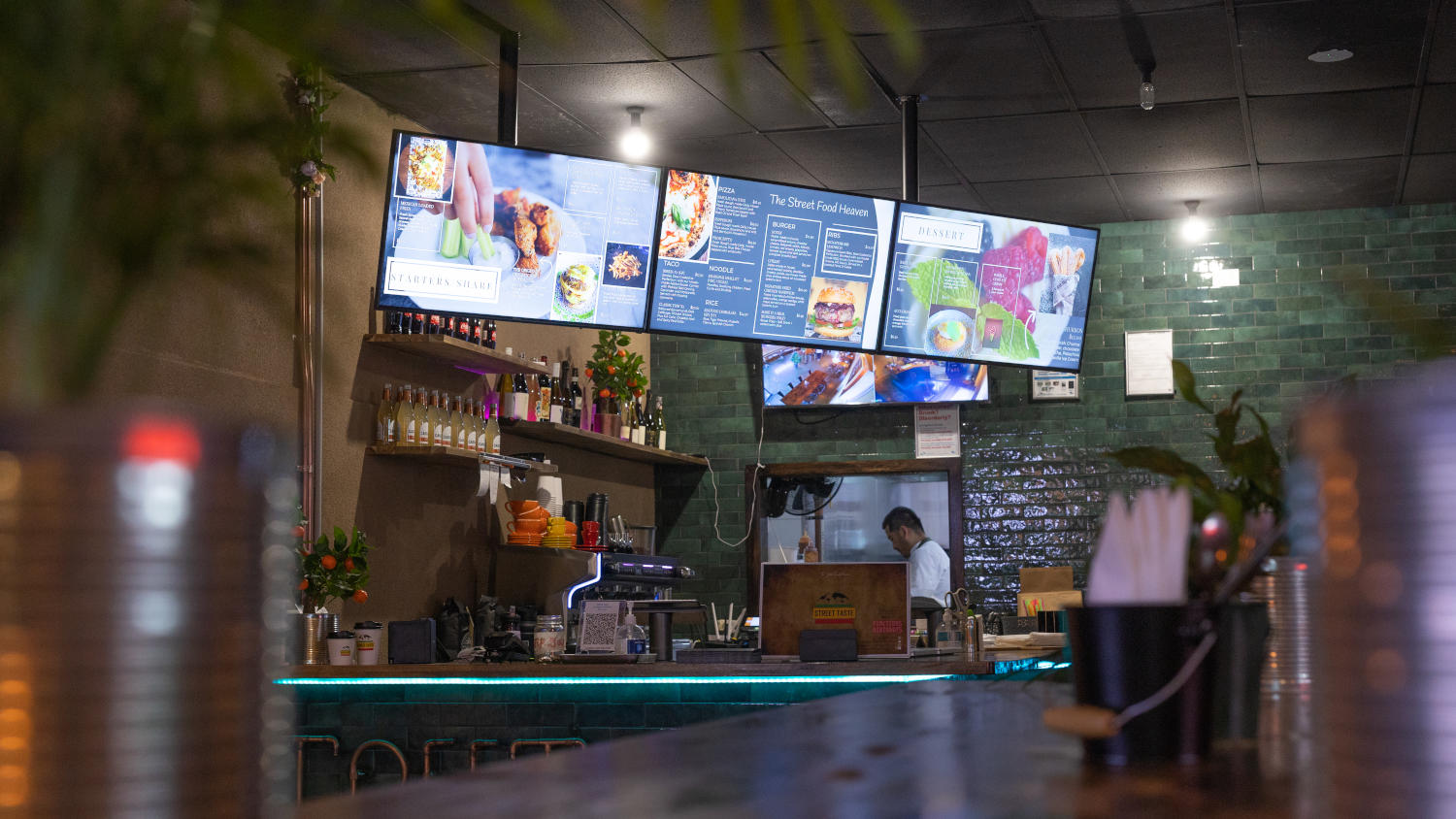 Street Food digital signage