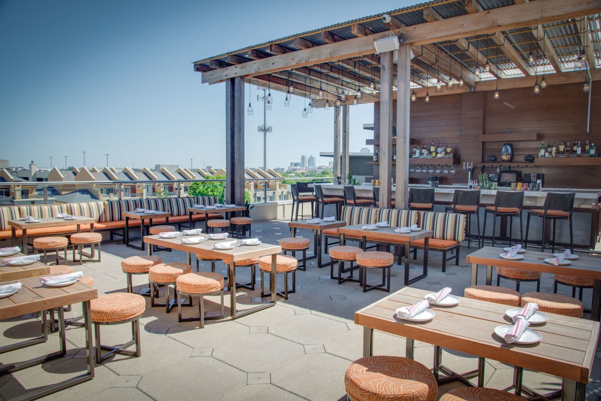Luna Lounge at Bulla Gastrobar – Tampa Bay, Florida